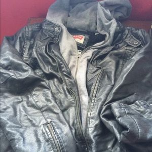 Men's small Levi jacket.