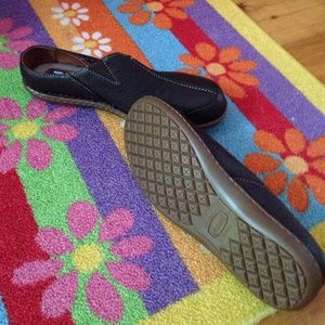 Hush puppies steel toe shoes