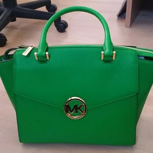 Michael kors Hudson handbag BRAND NEW WITH TAG