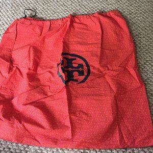 Huge Tory burch drawstring bag! My tote came in it