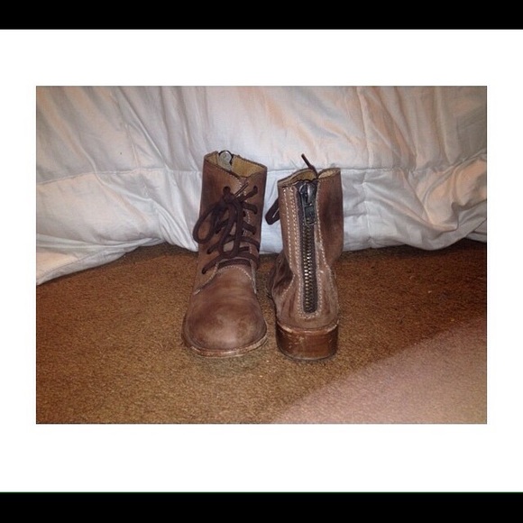 Steve Madden boots