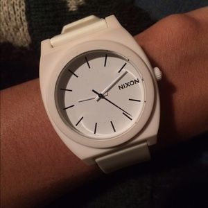 Nixon watch