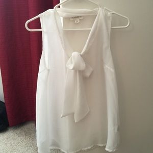 White dress shirt sleeveless🚫on hold 🚫