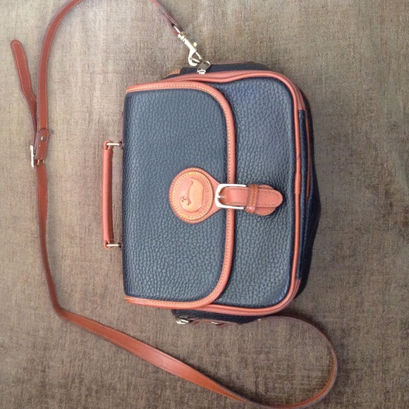 Dooney & Bourke handbag