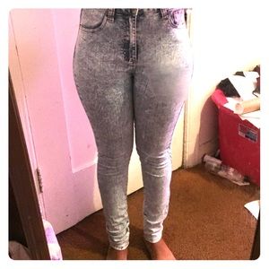 Forever 21 acid wash high waisted jeans