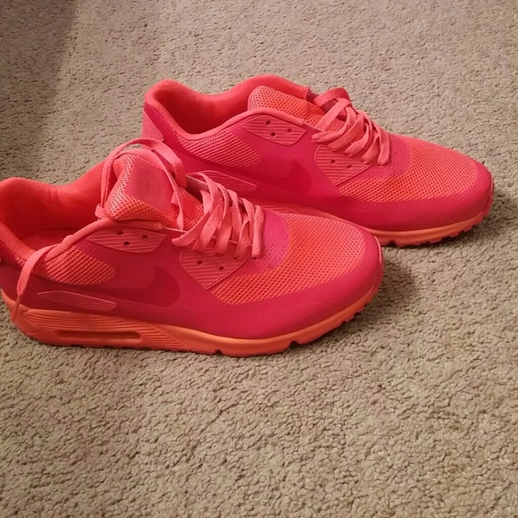 NWOT men's 10 nike air max