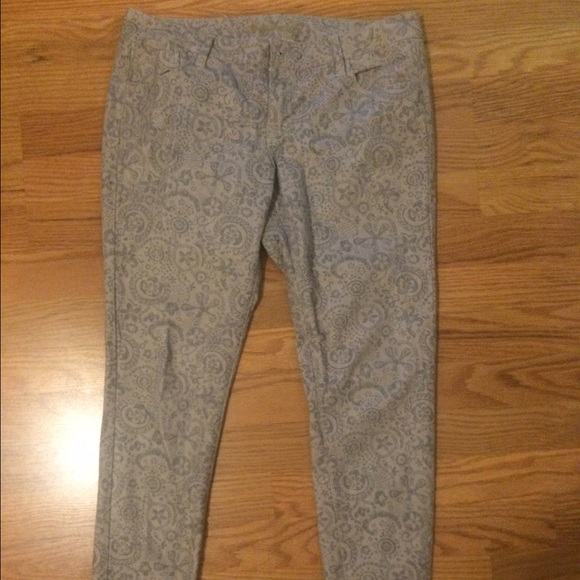 Paisley print skinny jeans