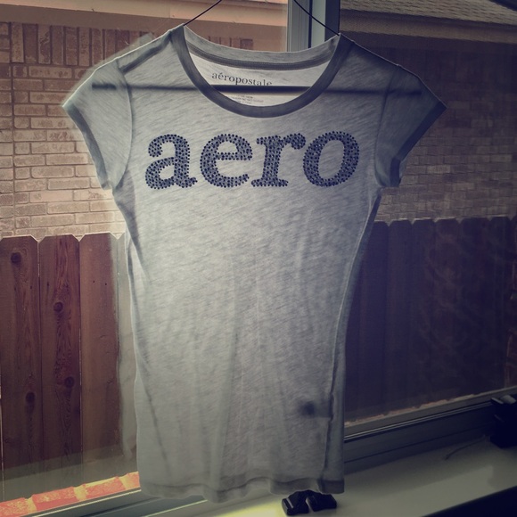 X-SMALL Aeropostale top with writing on it