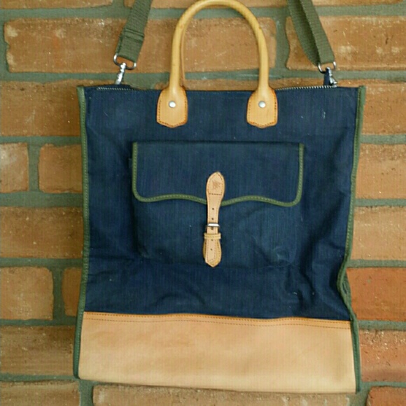 @elizarx28 Urban outfitters bag