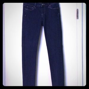 Paige Skyline Skinny Jeans