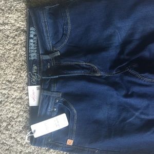 Brand new Lola jeans
