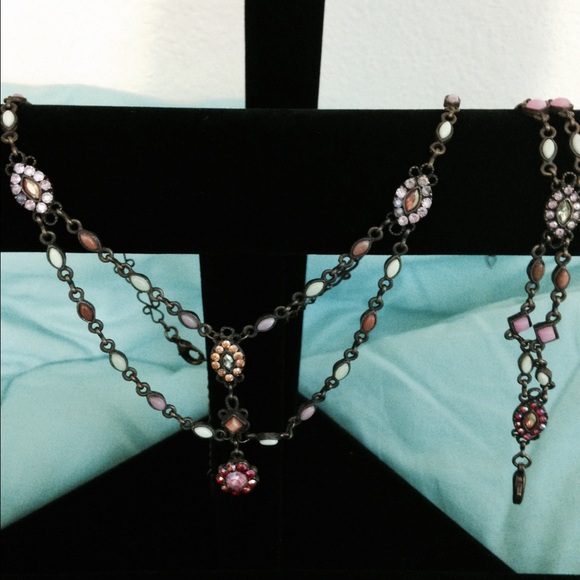 SOLD!! Bella Lia unique necklace and bracelet set - Picture 3 of 3