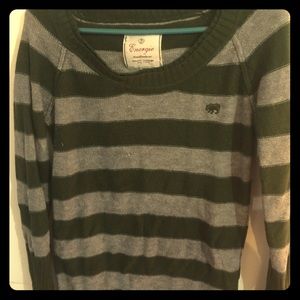 Grey and army green top