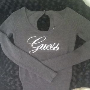 GUESS Sweater😻