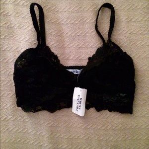 NWT lace bralette!