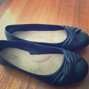 Black twist front flats