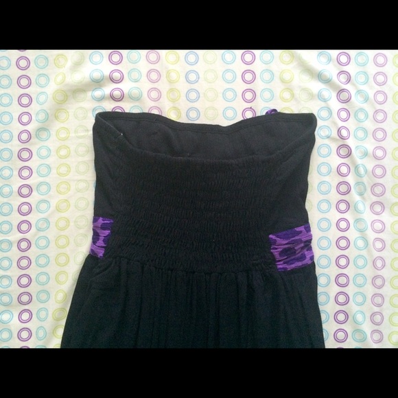 Cute black and purple dress. - Picture 3 of 4