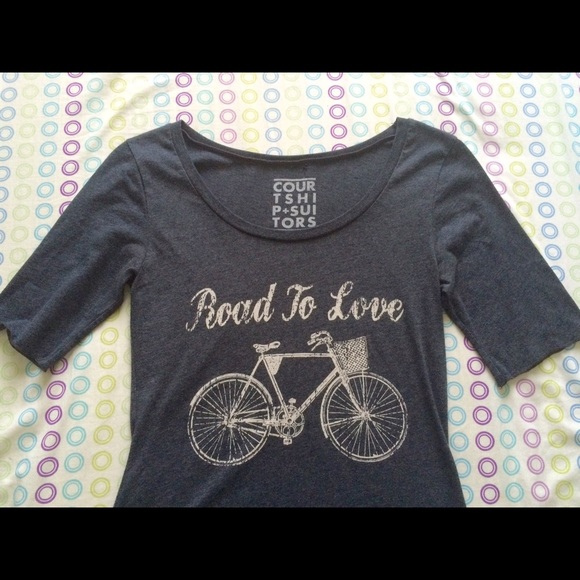 Cute top from PacSun - Picture 2 of 3