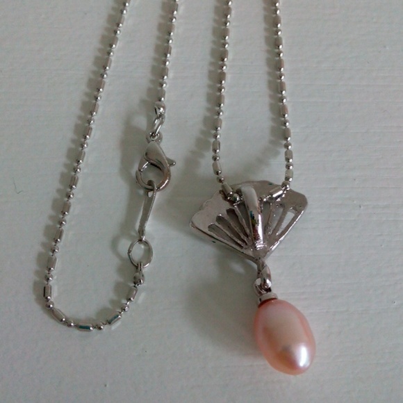 Pink Fresh Water Pearl Necklace 16” inch 18K GP - Picture 4 of 4