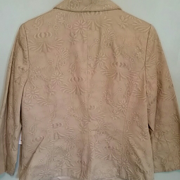 Nice ,jacket ,14p - Picture 4 of 4