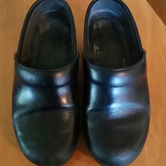 Pre loved Dansco shoes