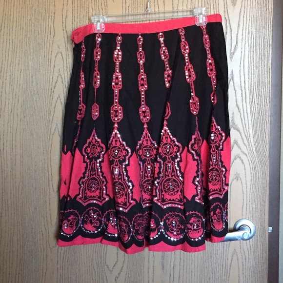 Patterned peasant skirt