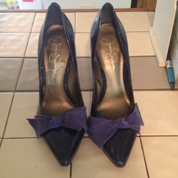 Sexy Jessica Simpson stiletto