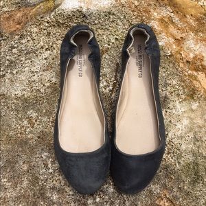 Ballet flats from target - black