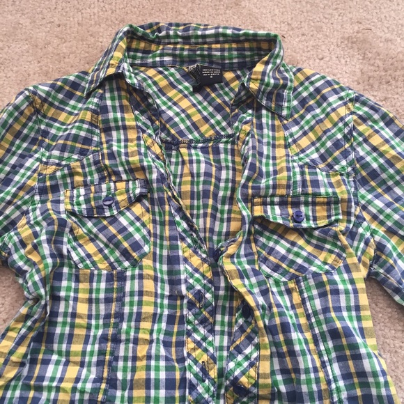Plaid 3/4 sleeve button up - Picture 4 of 4