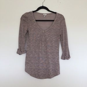 Splendid casual button top. Size small