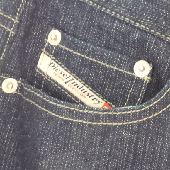 Diesel Daze size 25 button fly regular flare jeans - Picture 2 of 4