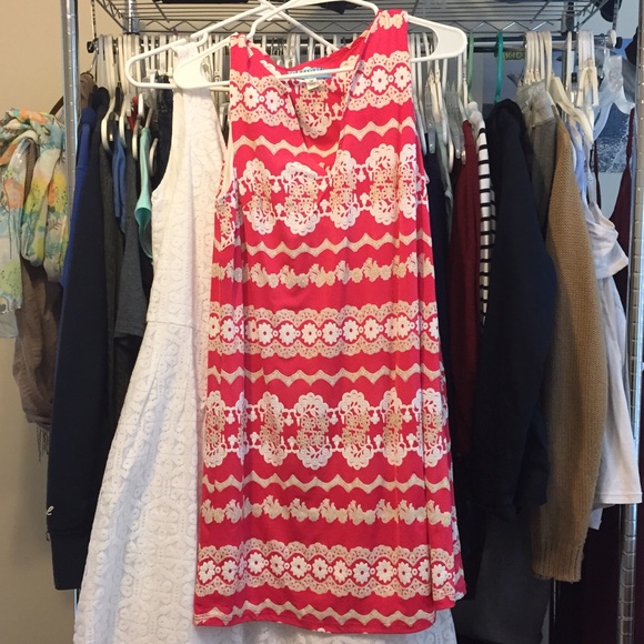 Lilly pulitzer-esque shift dress