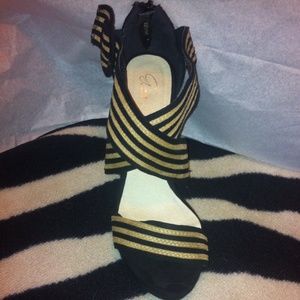 Strappy heels new never worn size 9