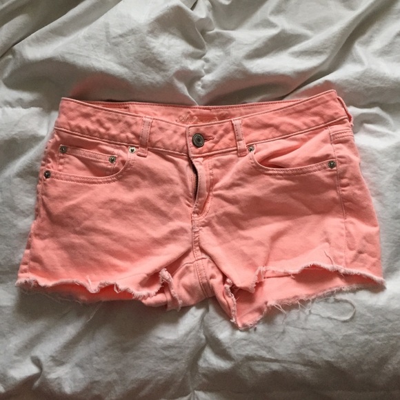 Peach AE jean shorts