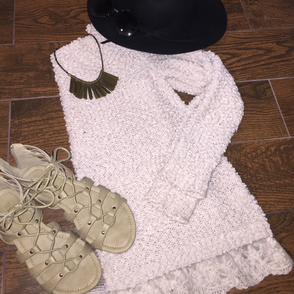 Light pink sweater with lace trim