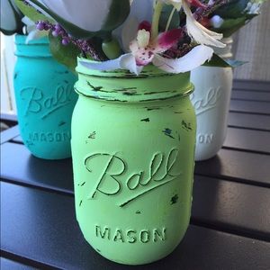 Decorative rustic/beachy mason jars!
