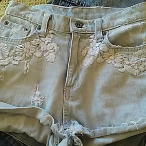 Highwaisted shorts