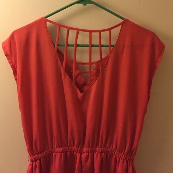 Dress - Picture 2 of 3
