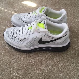 Women's Nike air max size 7