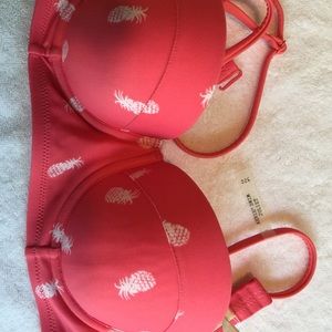 Pink bikini top. Artie swim collection. Sz32c