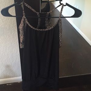 Onzie top size small/medium