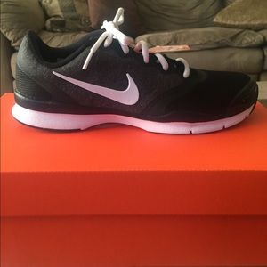 Women's Nike sneakers