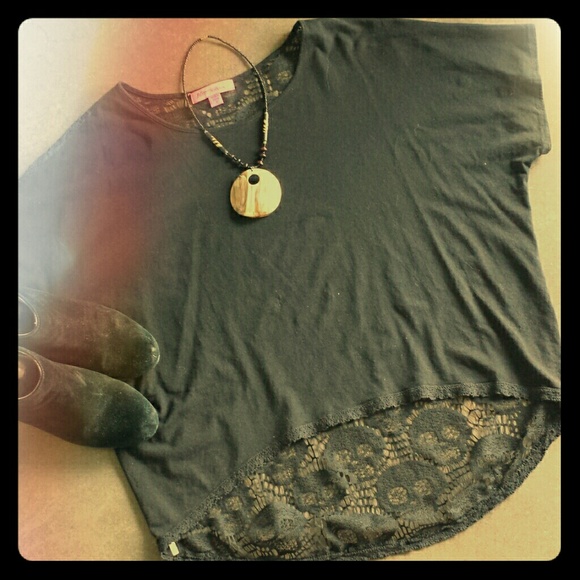 Betsy Johnson top