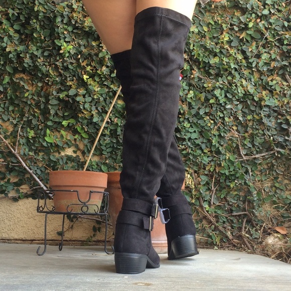 LAST CHANCE TODAY❗️Black thigh high boots - Picture 3 of 3