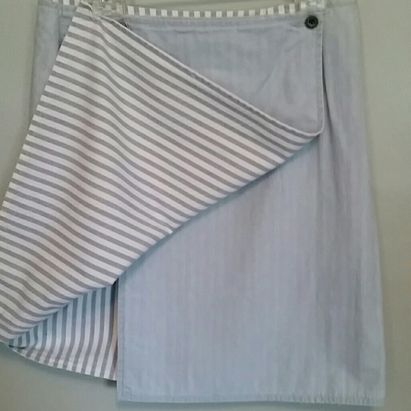 Wrap around skirt size12 - Picture 3 of 4