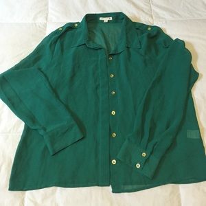 Shirt color green