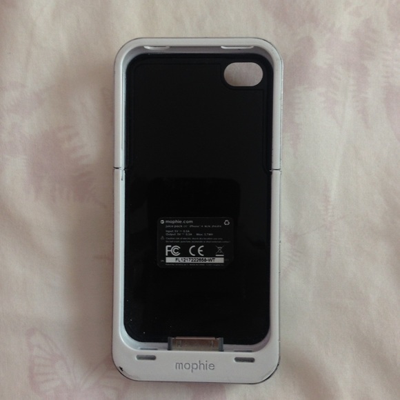 iPhone 4/4s mophie rechargeable case