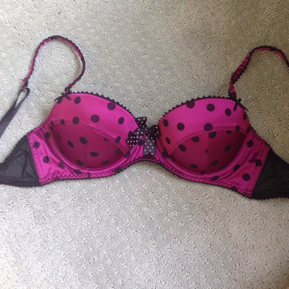 Adorable Betsey Johnson bra