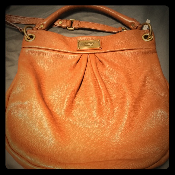 🌟SOLD🌟Marc by Marc Jacobs classic q hillier - Picture 1 of 4