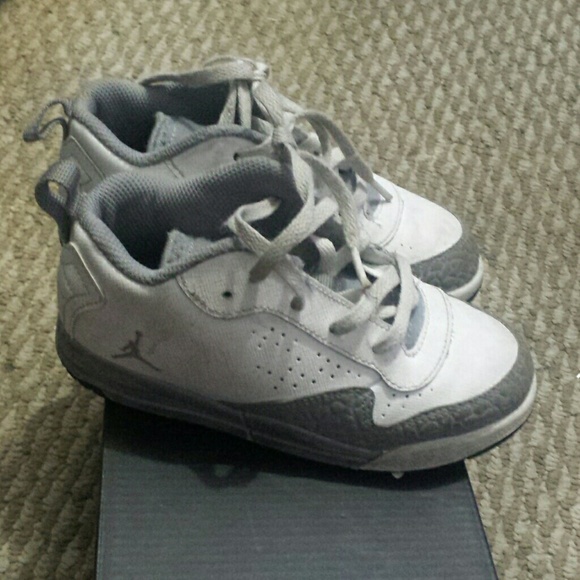 Lil boys jordans